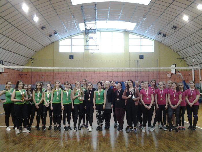 Miniturka artykułu: Turniej Piłki Siatkowej Kobiet o puchar Dyrektora Szkoły Podstawowej